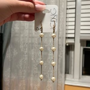 New Long Pearl Earrings One Size